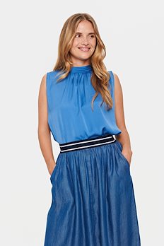 Saint Tropez 2024 blouses | Shop at the official Saint Tropez webshop | Hemdblusen